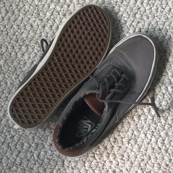 grey vans - Picture 4 of 7